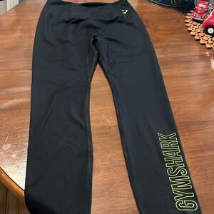 Womens xl Gym Shark black leggings